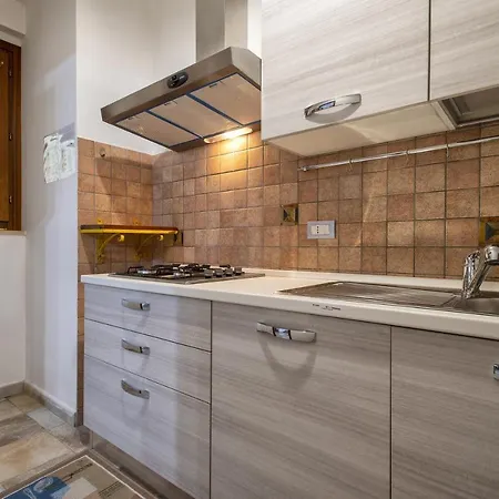 Nino's Apartament *
