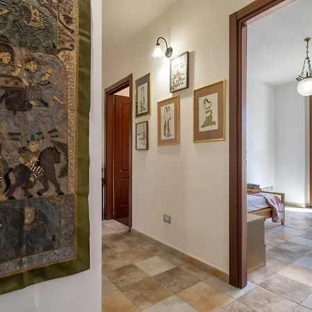 Apartament Nino's